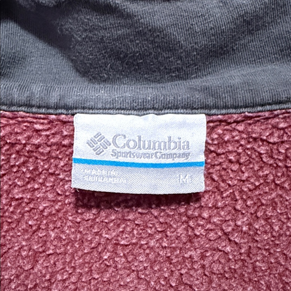 Columbia Men’s Red Quarter-Zip Fleece Pullover - Picture 2 of 7